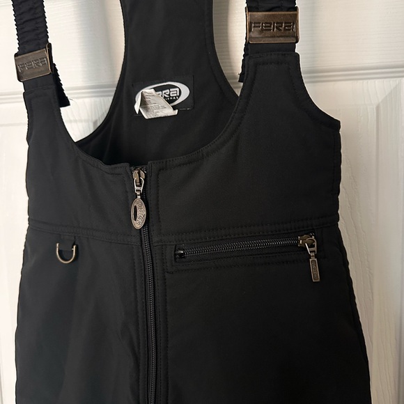 Women Ski Bibs - Picture 4 of 8